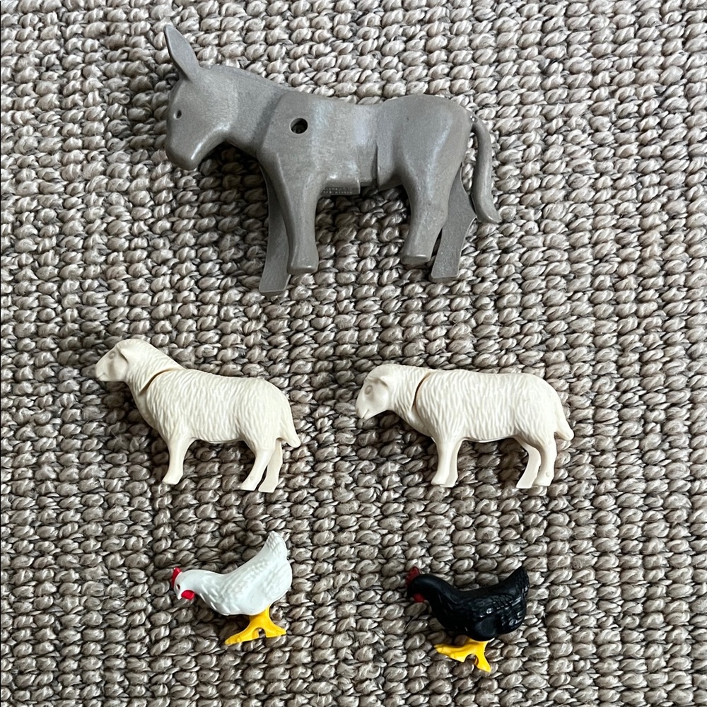 Playmobil Farm Animal Toy Set